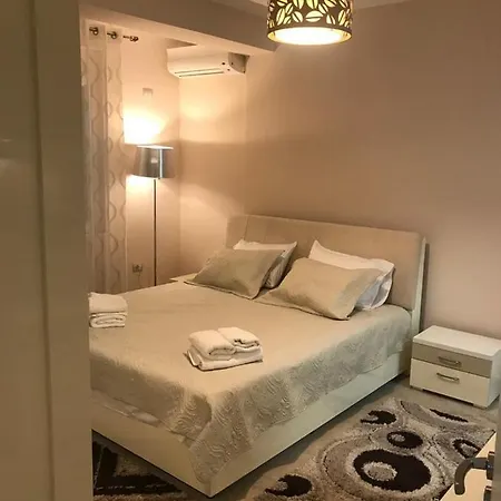 Dream House Apartment Tirana